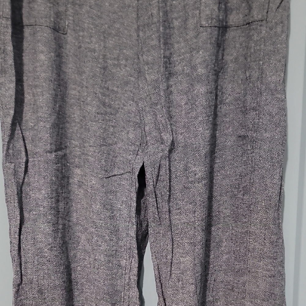 Time and Tru Charcoal Pants - Picture 4 of 10